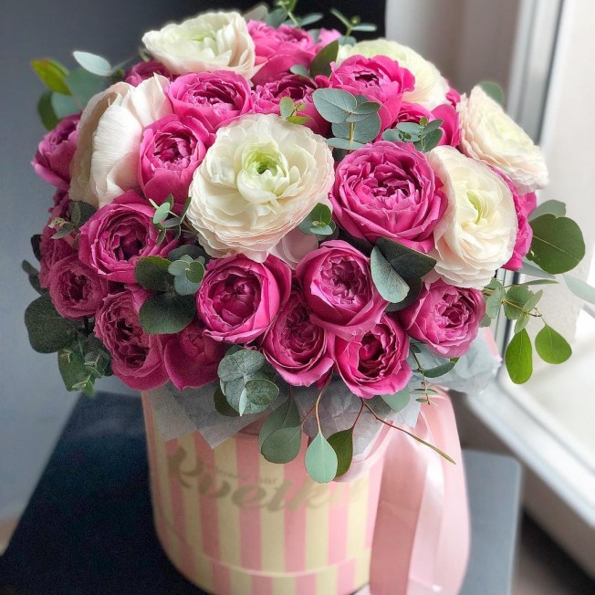 Flowers in box №25 - peony roses, ranunculus, eucalyptus